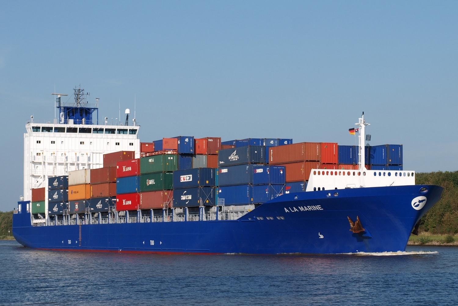 Container-ship-for-FAQs